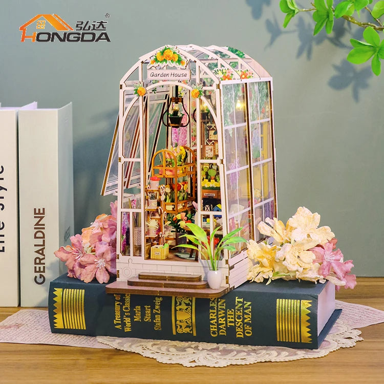 Hongda M2313 Garden House 3D Wooden Diy BookNook With Light