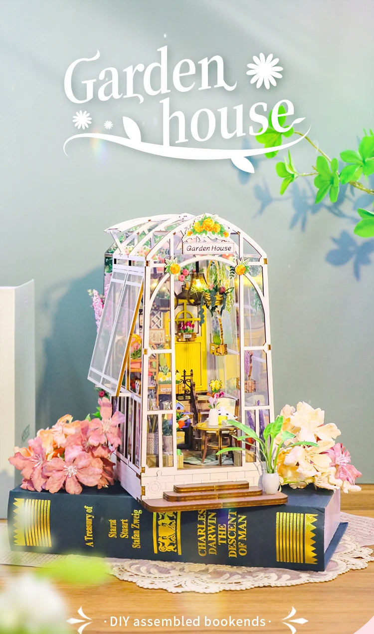 Hongda M2313 Garden House 3D Wooden Diy BookNook With Light