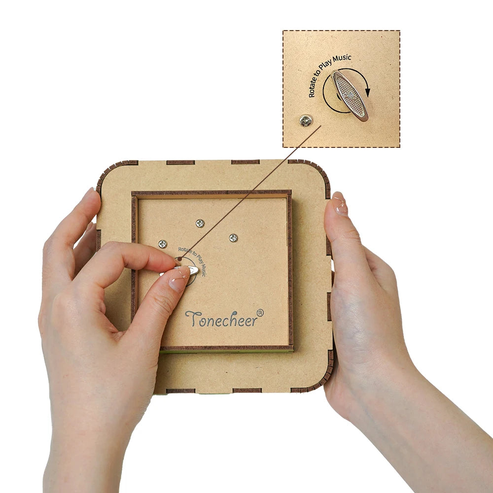 Tonecheer TQ 066 - London Music Box