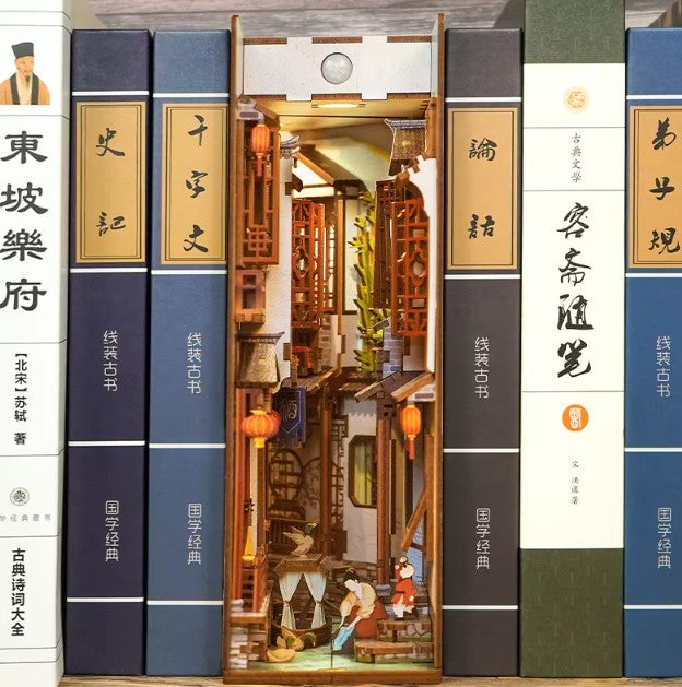 Tonecheer TQ521 Watery Town Dwellers