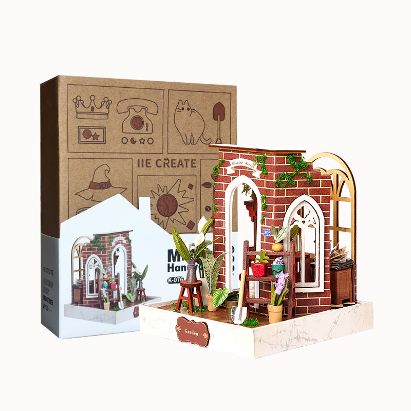 Knowme IIE Create Minature Dollhouse series K076 Mitsukasku Hanaya (with Led Light)
