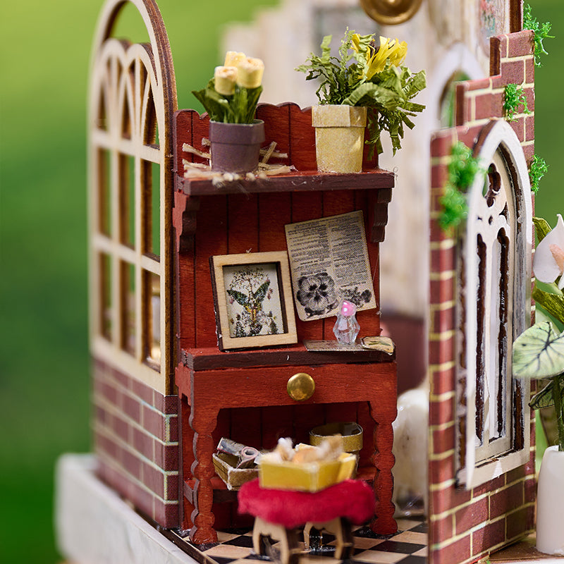 Knowme IIE Create Minature Dollhouse series K076 Mitsukasku Hanaya (with Led Light)