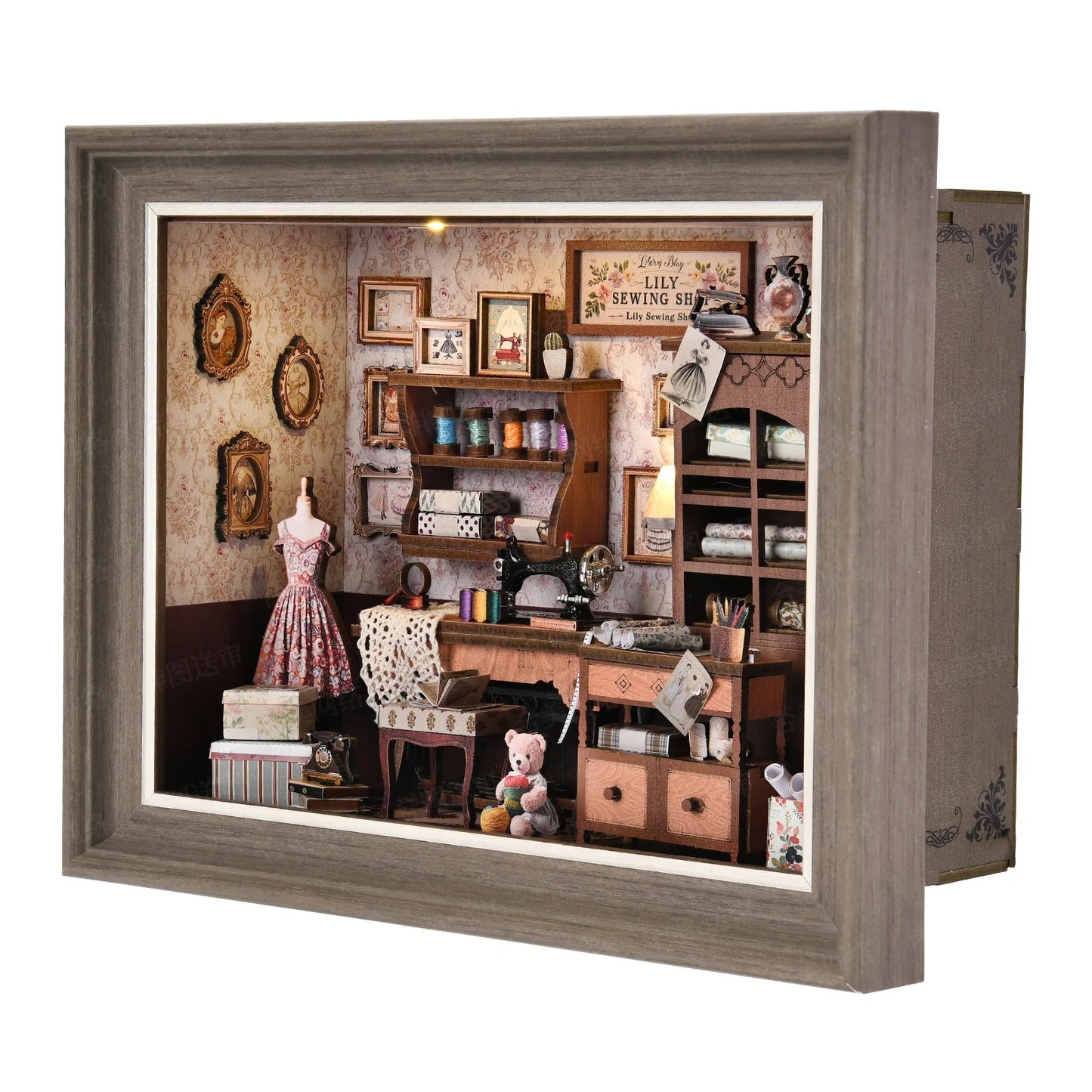 (Prte-order) Hamaileon ZR-01 Lily Sewing Shop Picture frame with light